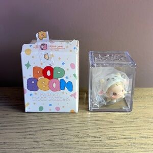 Popmart Pop Bean Pajama Cross Dressing Series ZSIGA LYING LAMB